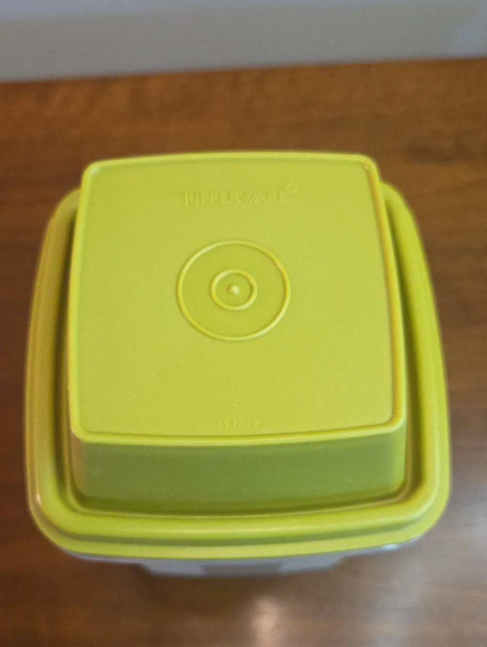 Vintage Tupperware Pickle Keeper Container 1330-8 Avacado Green